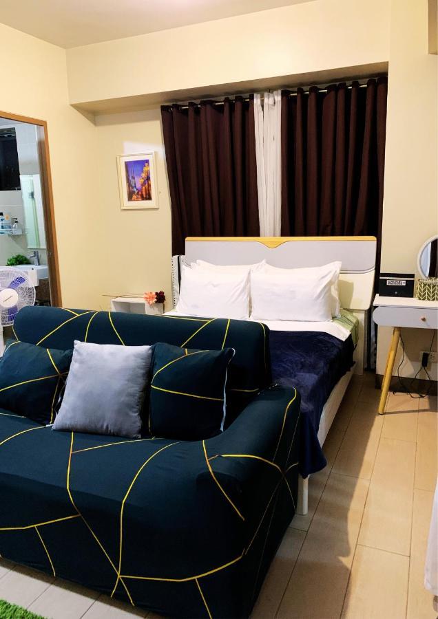 Two Palm Tree Villas Condominium - Studio 8Th Fl With Balcony - Across Terminal 3 Airport Πασάι Εξωτερικό φωτογραφία